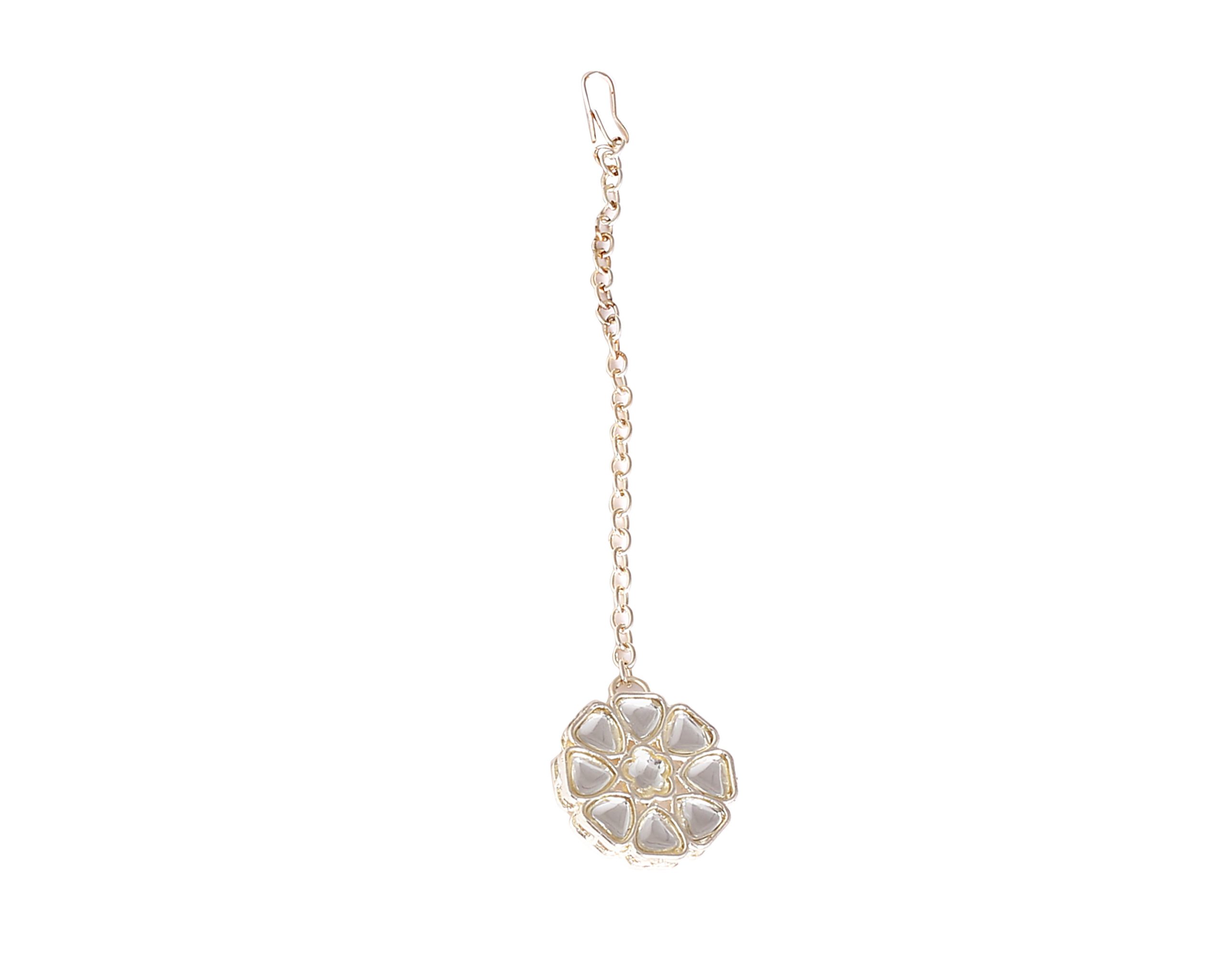 Elegant White Moti Kundan Necklace Set - Image 4